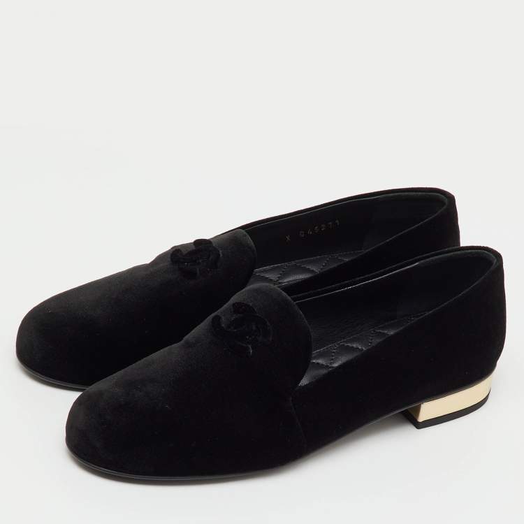 Pre Owned Chanel Black Velvet CC Smoking Slippers Size 38