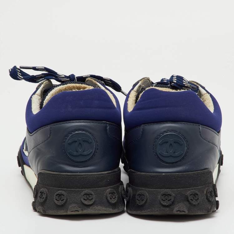 Pre Owned Chanel Navy Blue/White Leather, Neoprene and Mesh CC Low Top Sneakers Size 40