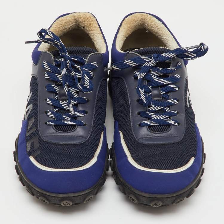 Pre Owned Chanel Navy Blue/White Leather, Neoprene and Mesh CC Low Top Sneakers Size 40
