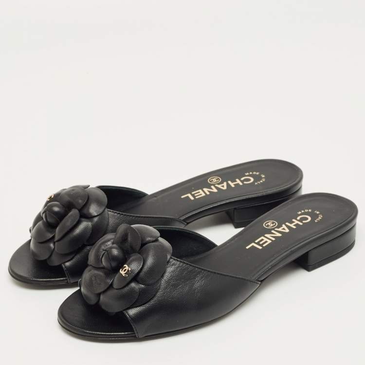 Pre Owned Chanel Black Leather CC Camellia Flat Slide Size 36