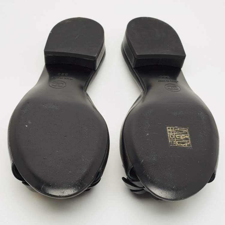 Pre Owned Chanel Black Leather CC Camellia Flat Slide Size 36