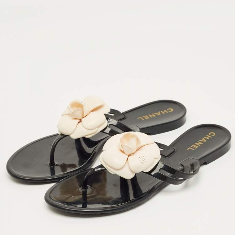 Pre Owned Chanel Black and White Jelly Camellia Thong Sandals Size 39