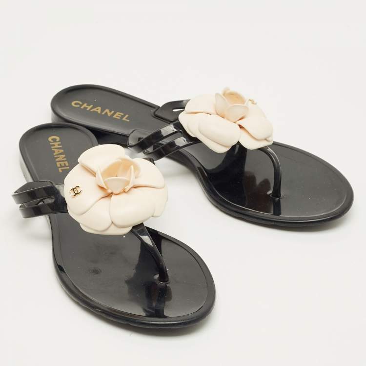 Pre Owned Chanel Black and White Jelly Camellia Thong Sandals Size 39