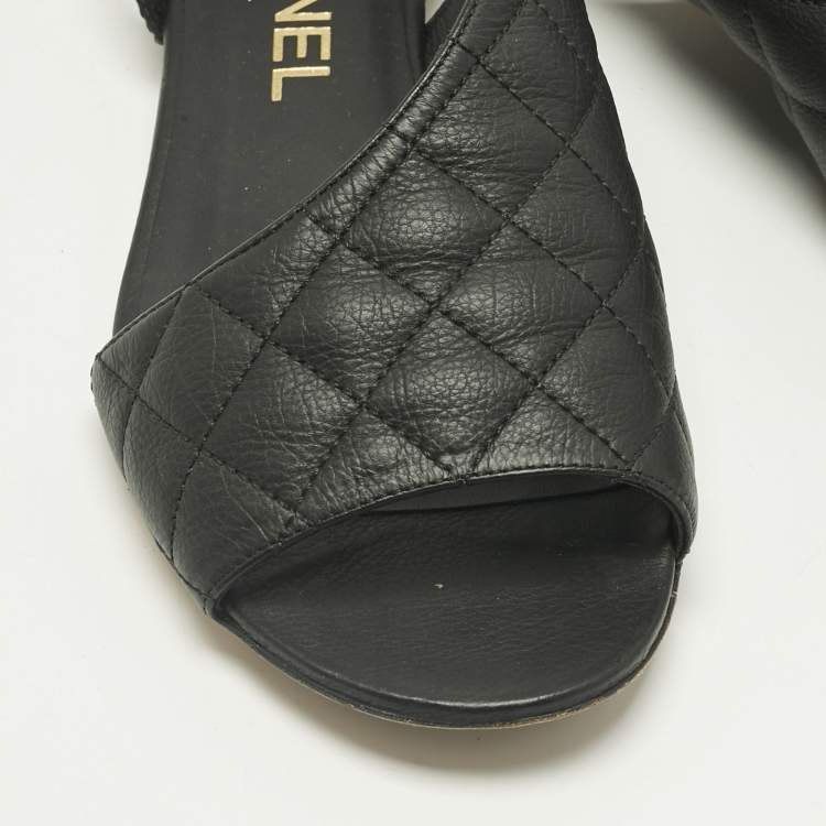 Pre Owned Chanel Black Quilted Leather Slingback Sandals Size 36