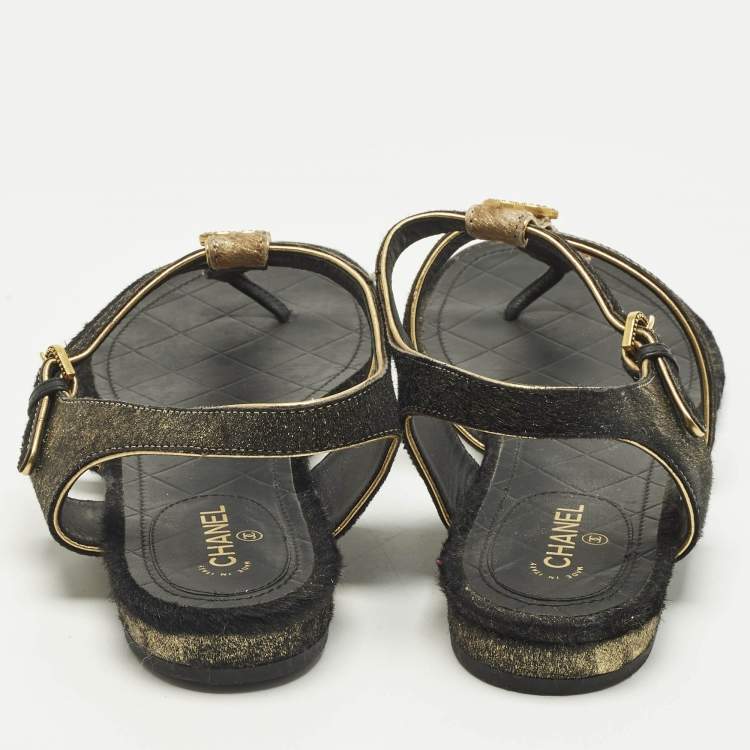 Pre Owned  Chanel Two Tone Leopard Print Calf Hair CC Thong Flat Sandals Size 39