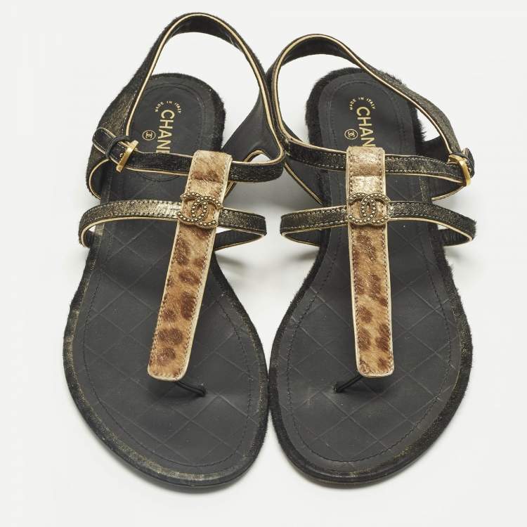 Pre Owned  Chanel Two Tone Leopard Print Calf Hair CC Thong Flat Sandals Size 39