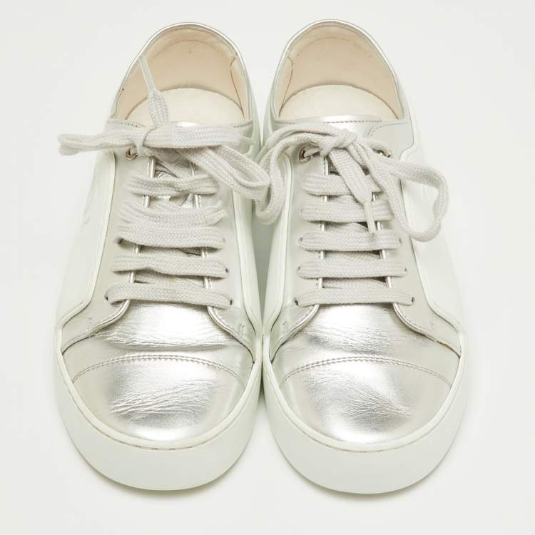 Pre Owned Chanel Silver/White Leather and Rubber CC Low Top Sneakers Size 36.5