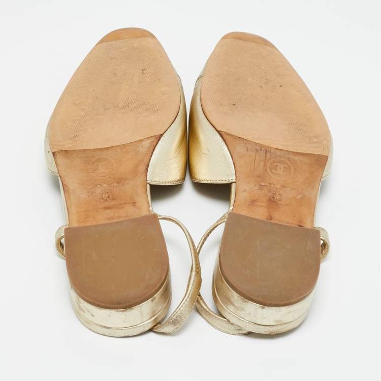 Pre Owned Chanel Gold Leather CC Cap Toe Slingback Flats Size 36