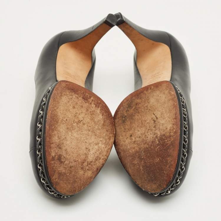 Pre Owned Chanel Navy Blue Leather Platform Pumps Size 39