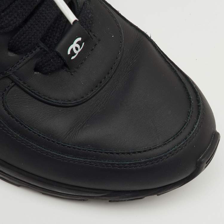 Pre Owned Chanel Black/White Leather CC Low Top Sneakers Size 36