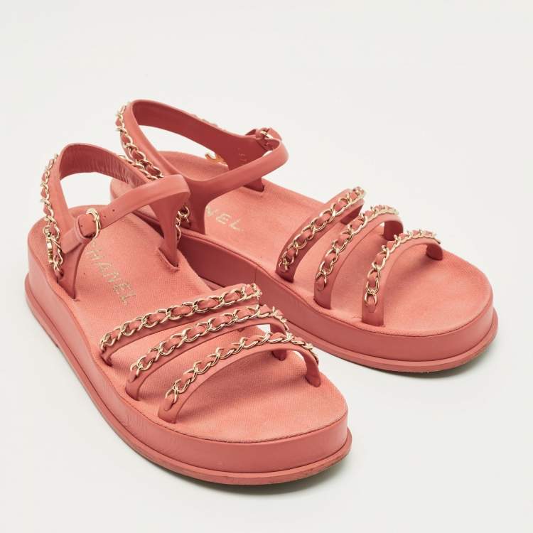 Pre Owned Chanel CC Chain logo Size 38 Pink Leather Slingback Sandals