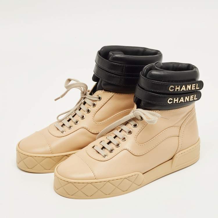 Pre Owned Chanel Black/Beige Leather High Top Sneakers Size 36.5