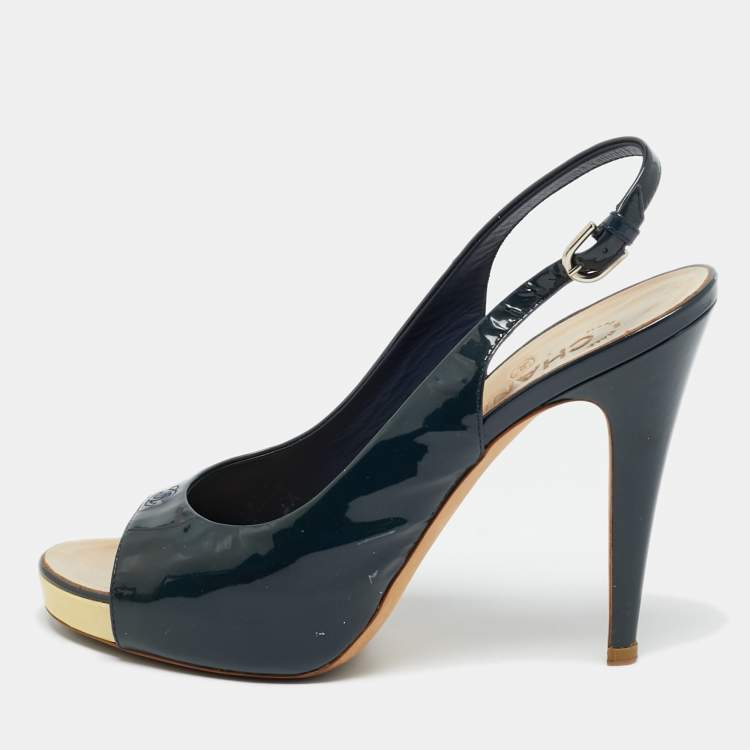 Pre Owned Chanel Size 40.5 Navy Blue Patent Leather CC Open Toe Platform Slingback Sandals