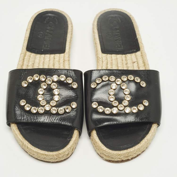 Pre Owned Chanel CC Crystal Embellished Size 36 Black Leather Espadrille Flat Slide