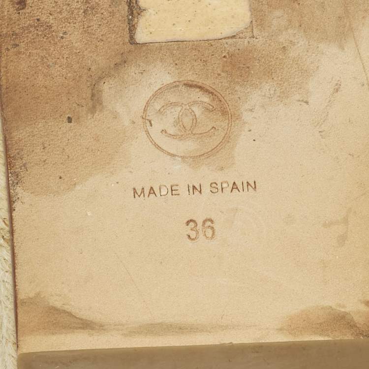 Pre Owned Chanel CC Crystal Embellished Size 36 Black Leather Espadrille Flat Slide