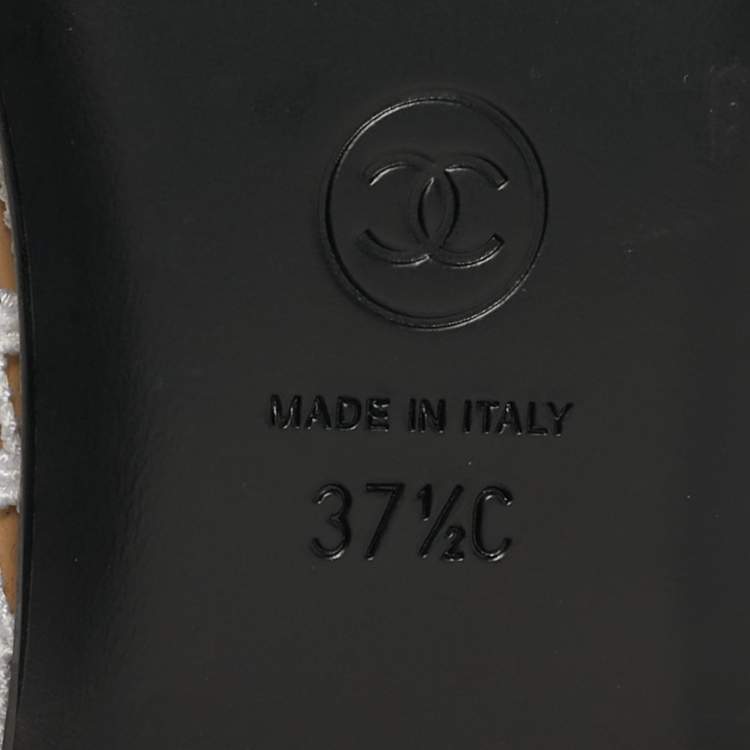 مملوكة مسبقًا Chanel CC Size 37.5 Beige/White Knit Fabric CC Cap Toe Ballet Flats