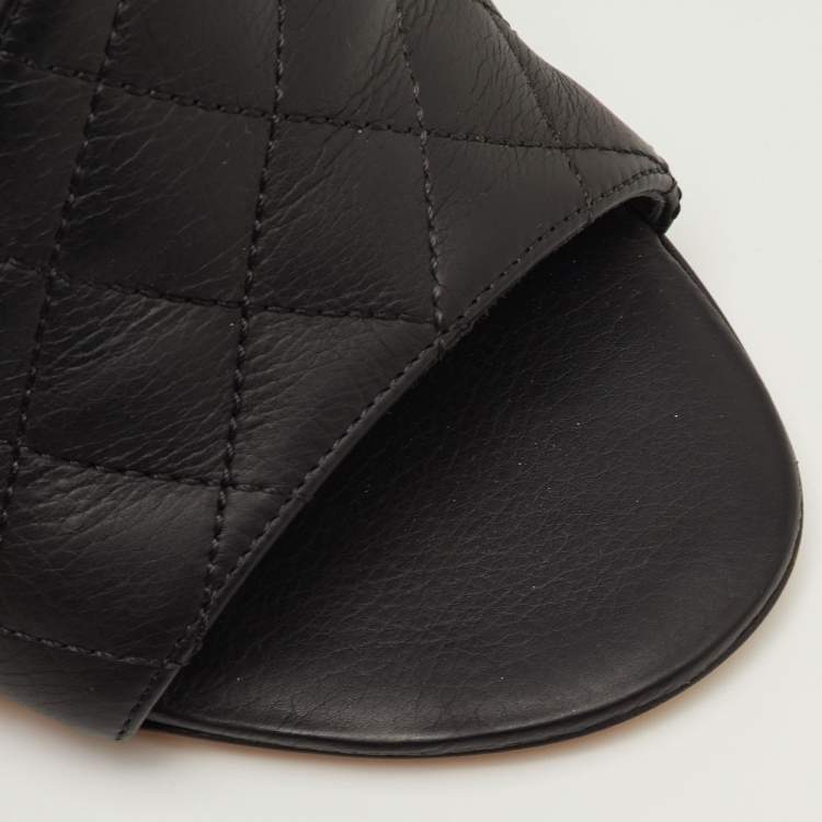 Pre Owned Chanel Size 40.5 Black Quilted Leather CC D'orsay Open Toe Slingback Sandals