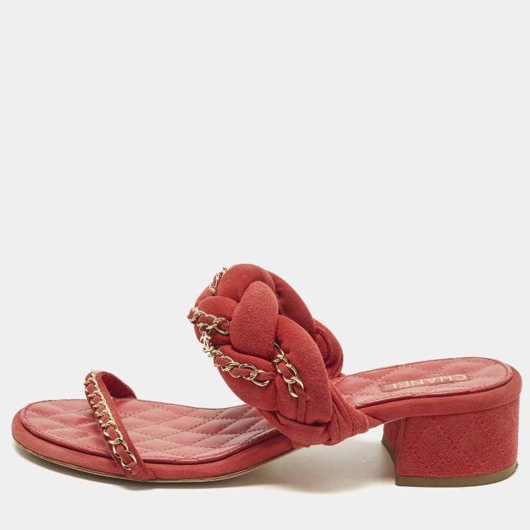 Pre Owned Chanel Size 40 Red Suede Chain Embellished Slide Sandals