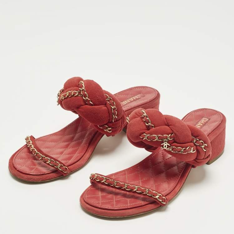 Pre Owned Chanel Size 40 Red Suede Chain Embellished Slide Sandals