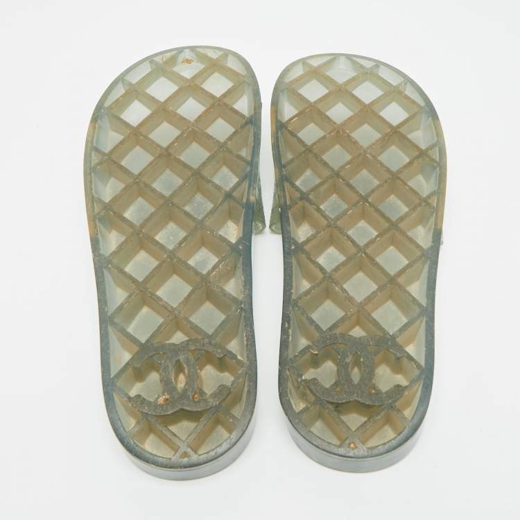 Pre Owned Chanel CC Size 39 Transparent Rubber Pool Slides