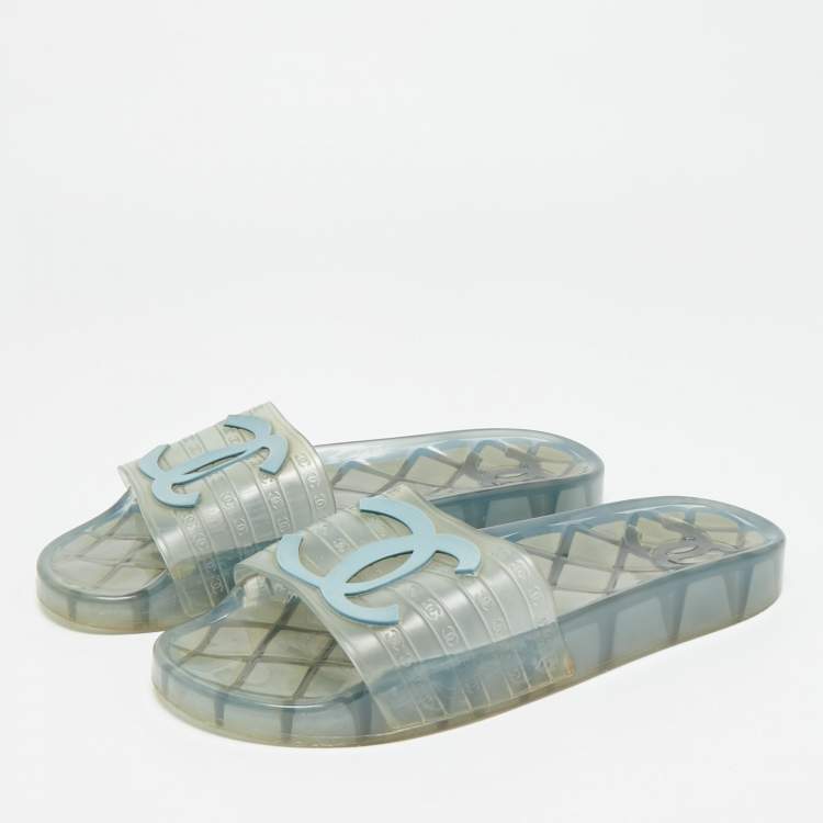 Pre Owned Chanel CC Size 39 Transparent Rubber Pool Slides