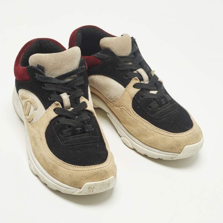 Pre Owned Chanel CC Size 37 Multicolor Suede Low Top Sneakers