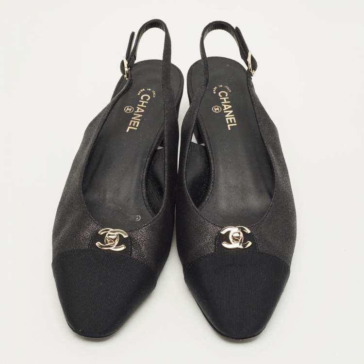 Pre Owned Chanel CC Cap Toe Size 38 Black Fabric and Nubuck Leather Slingback Pumps