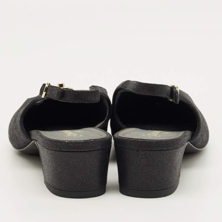 Pre Owned Chanel CC Cap Toe Size 38 Black Fabric and Nubuck Leather Slingback Pumps