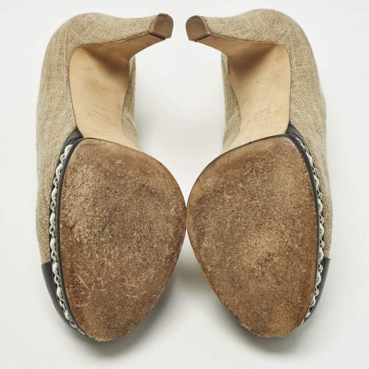 Pre Owned Chanel CC Size 39.5 Beige/Black Leather and Tweed CC Platform Pumps