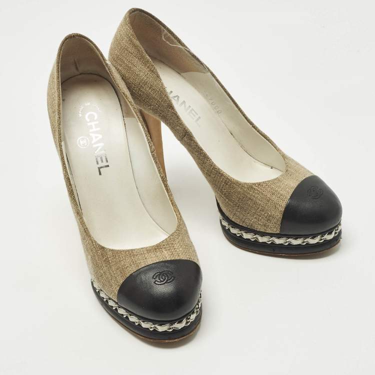 Pre Owned Chanel CC Size 39.5 Beige/Black Leather and Tweed CC Platform Pumps