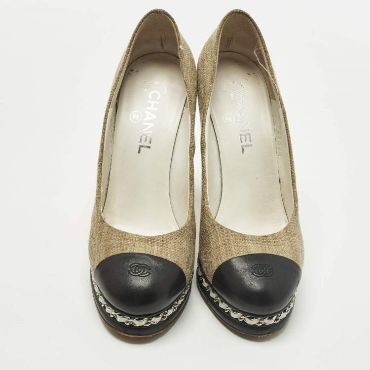 Pre Owned Chanel CC Size 39.5 Beige/Black Leather and Tweed CC Platform Pumps