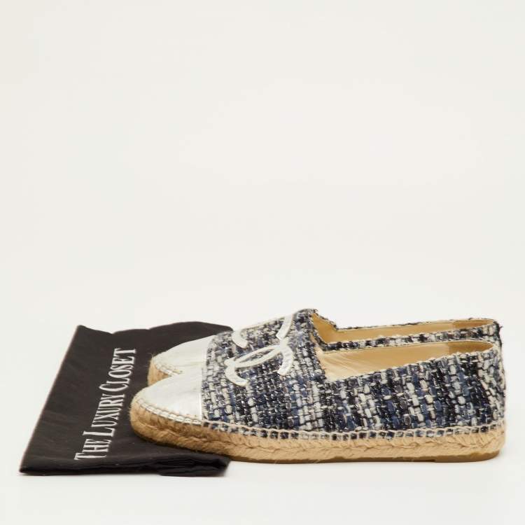Pre Owned Chanel CC Size 39 Navy Blue/Silver Metallic Leather and Tweed Espadrille Flats