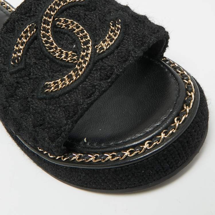 Pre Owned Chanel CC logo Size 36 Black Knit Fabric Flat Slide