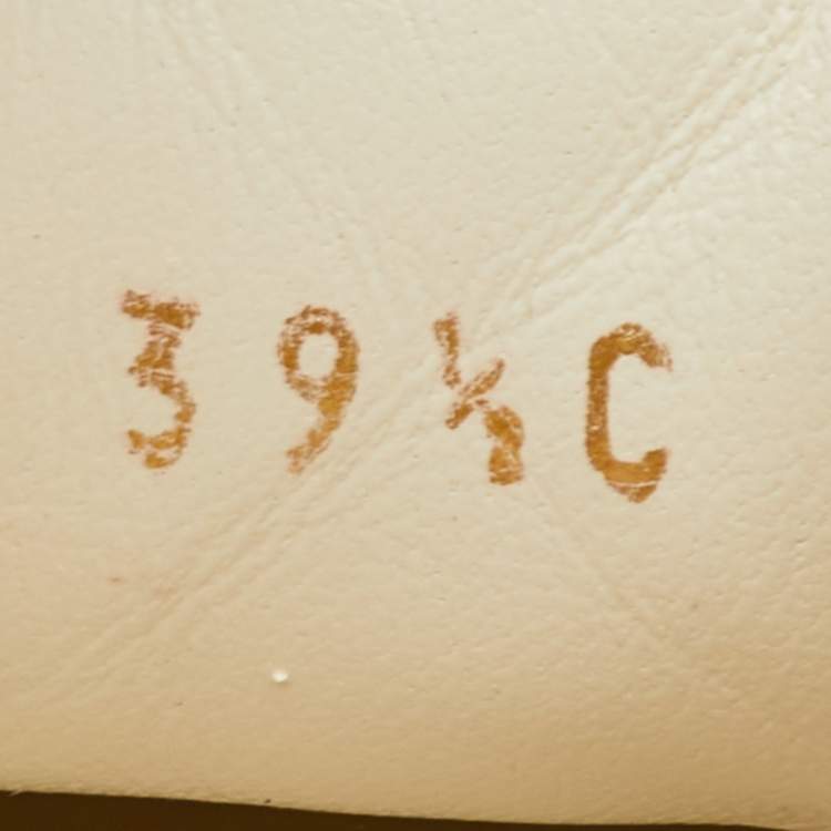 Pre Owned Chanel Size 39.5 White CC Check Canvas Low Top Sneakers