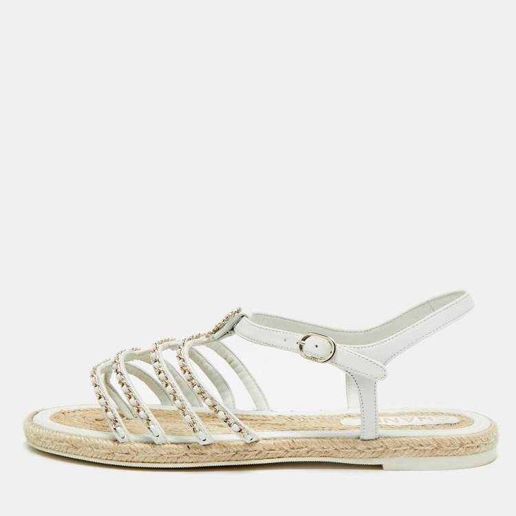 Pre Owned Chanel CC Size 41 White Leather Chain Detail Ankle Strap Flat Sandals