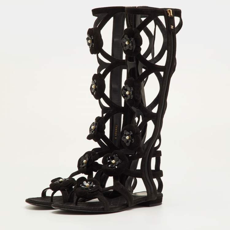 Pre Owned Chanel CC Camellia Size 38.5 Black Suede Gladiator Flat Sandals