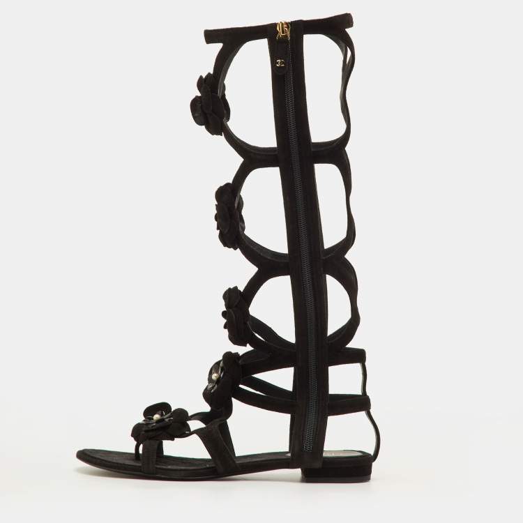 Pre Owned Chanel CC Camellia Size 38.5 Black Suede Gladiator Flat Sandals