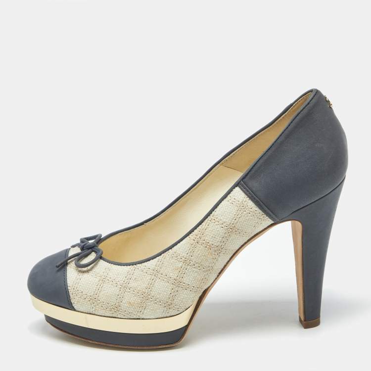 Pre Owned Chanel CC Size 36 Cream/Blue Leather and Tweed Platform Pumps