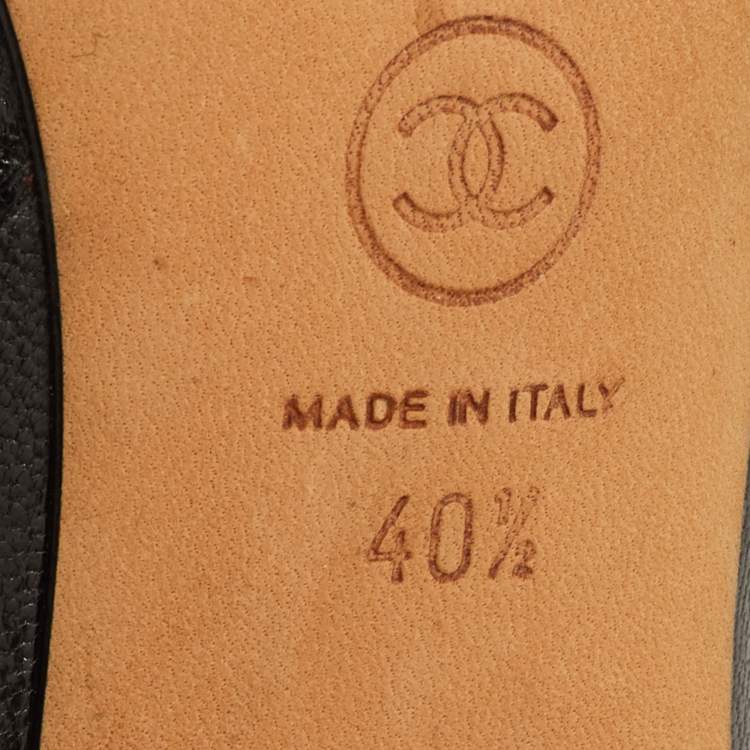 Pre Owned Chanel CC Size 40.5 Black Leather and Patent Leather Ankle Length Boots