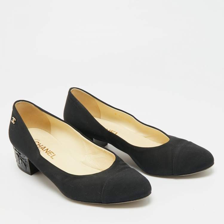 Pre Owned Chanel CC Size 40 Black Canvas Cap Toe Block Heel Pumps