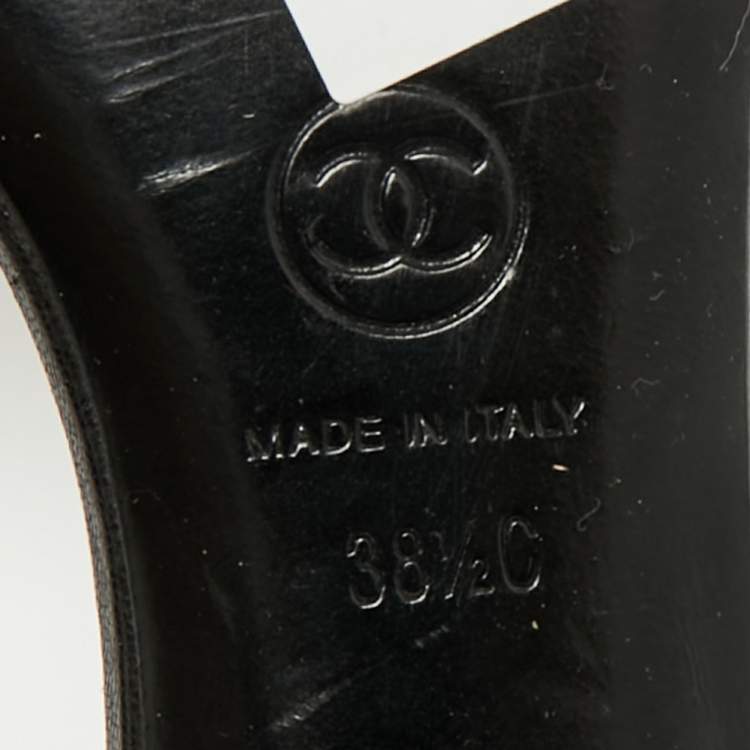 Pre Owned Chanel Size 38.5 Black Leather Bow Slide Sandals