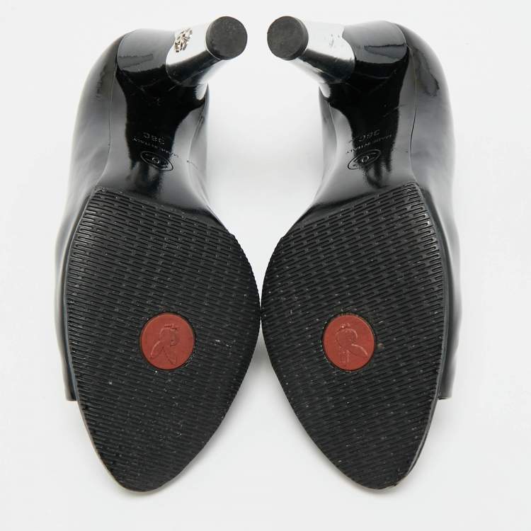 Pre Owned Chanel CC logo Size 36 Black Patent Leather Open Toe Pumps