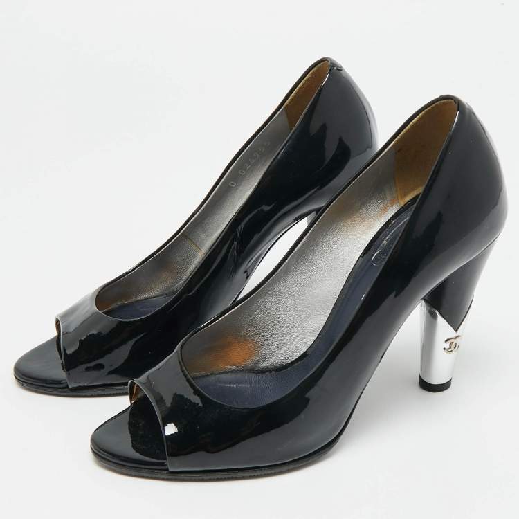 Pre Owned Chanel CC logo Size 36 Black Patent Leather Open Toe Pumps