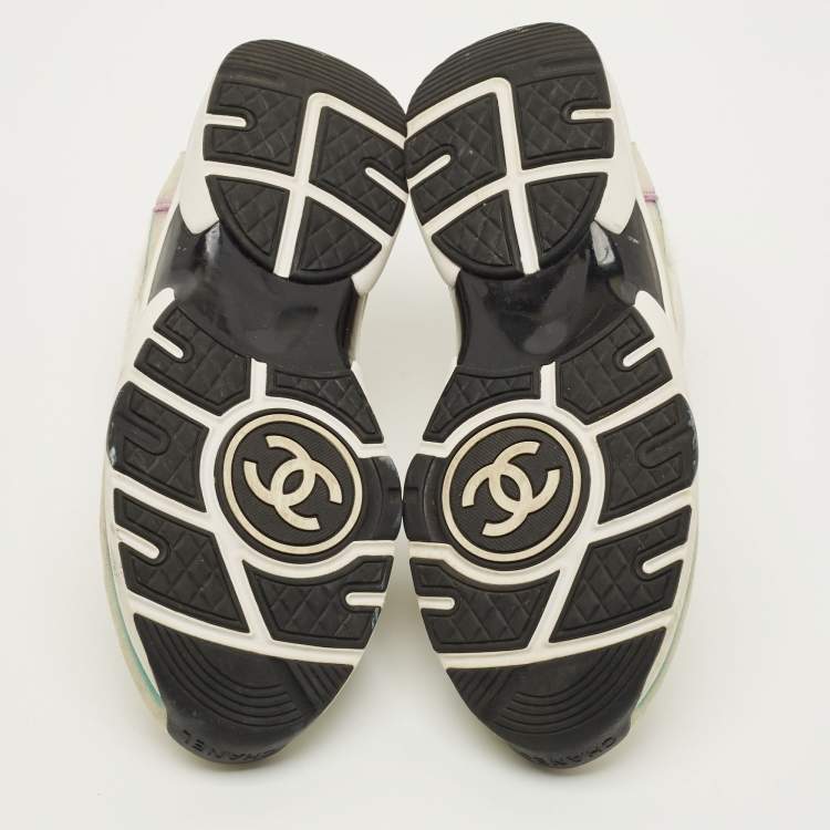 Pre Owned Chanel Interlocking CC Size 37 Grey/Pink Suede and Tweed Low Top Sneakers                 