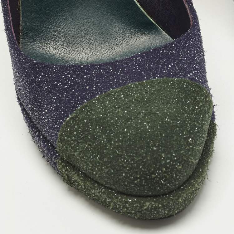 Pre Owned Chanel Size 40.5 Green/Purple Glitter and Leather Interlocking CC Logo Pumps