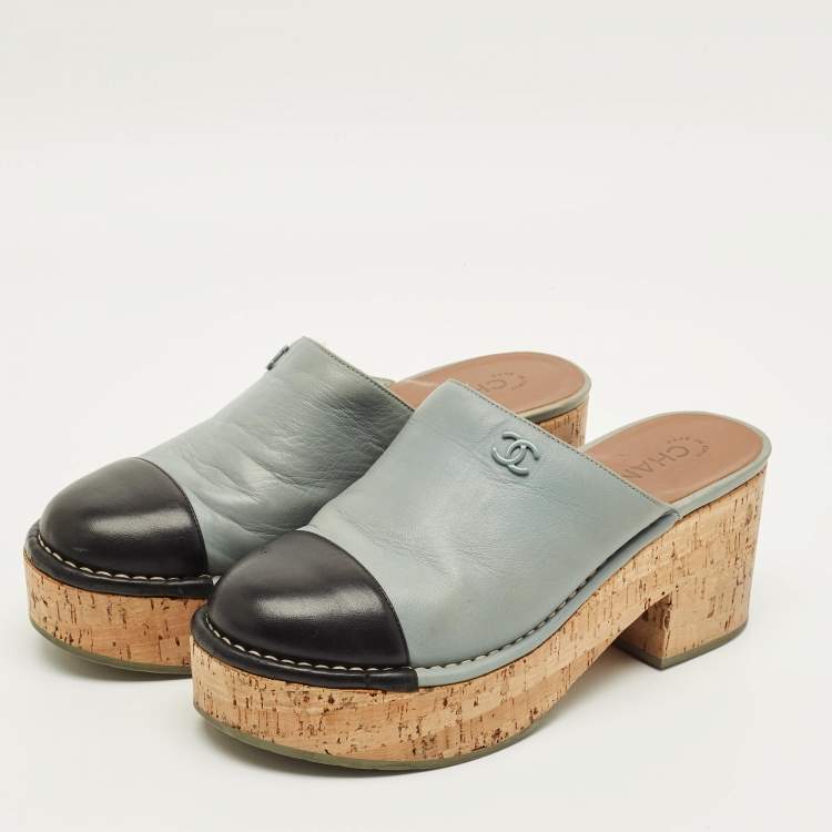 Pre Owned Chanel CC Size 40.5 Black/Light Blue Leather Cap Toe Cork Platform Mules