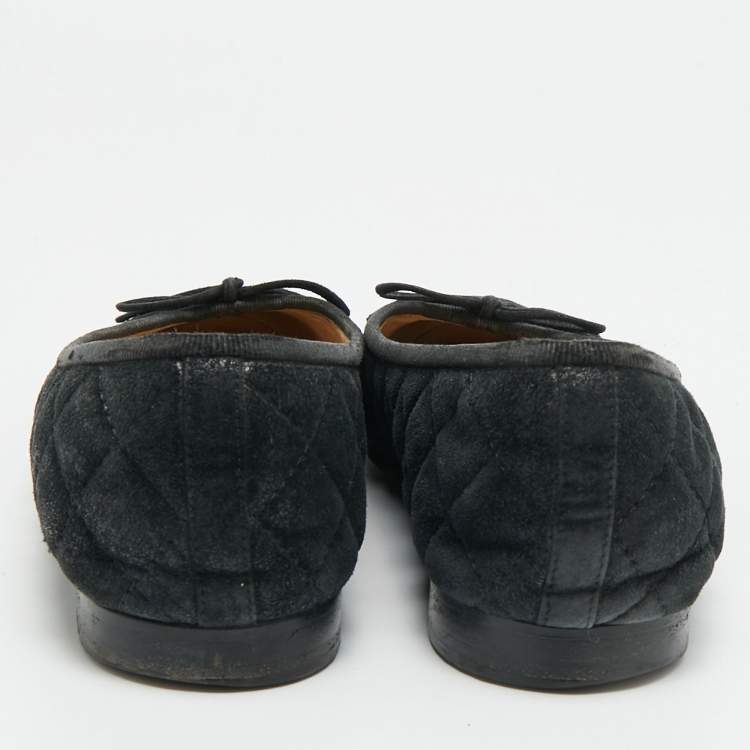 Pre Owned Chanel CC Size 37 Black Quilted Leather Bow Cap Toe Ballet Flats