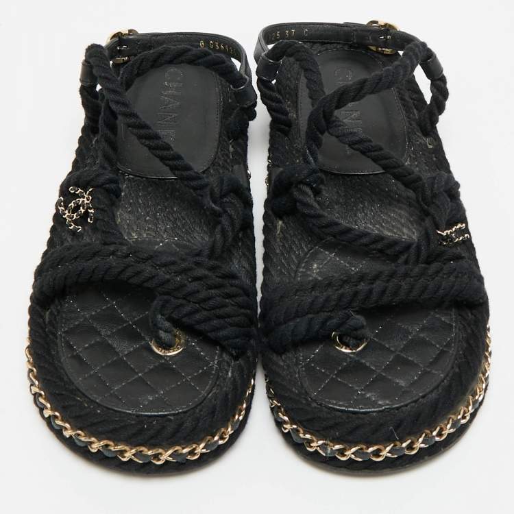 مملوكة مسبقًا Chanel CC Size 37 Black Rope and Leather Flat Sandals