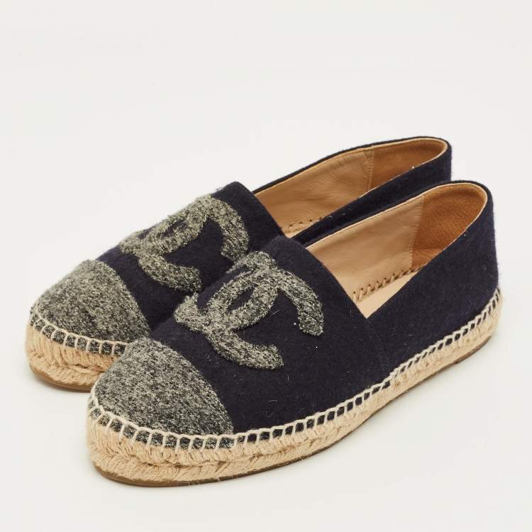 Pre Owned Chanel CC Size 38 Navy Blue/Grey Wool Cap Toe Espadrille Flats