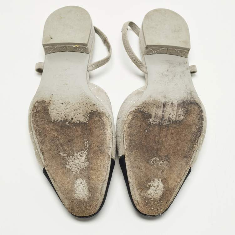 Pre Owned Chanel CC Size 39 Grey/Black Canvas and Suede Slingback Flats